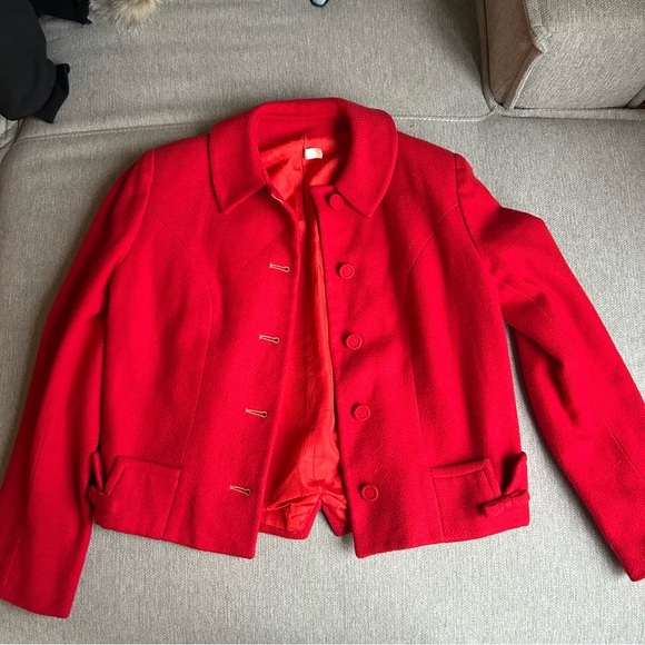 Vintage Vibrant Red wool Blazer cropped jacket with bows on pockets - Picture 1 of 4